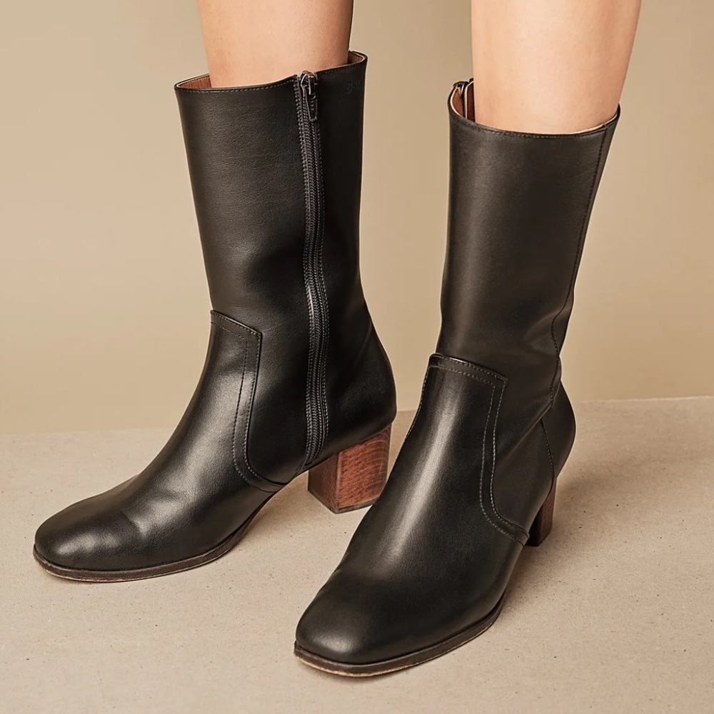 Bhava Lauren‎ Wood Heel Boot Size 41